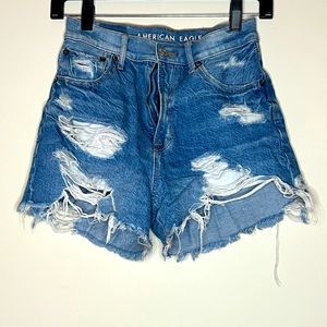 American Eagle Women Size 00 Highest Rise 90’s Boyfriend Short